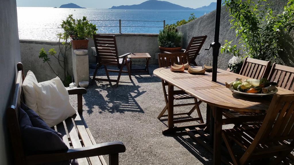 Le Sirene Bed and Breakfast Tellaro Esterno foto